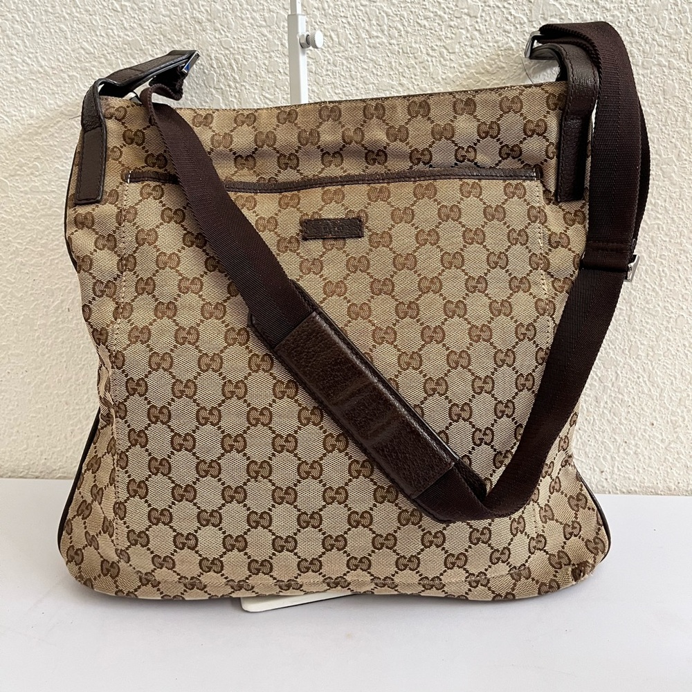 Gucci Beige and Brown Monogram Messenger Bag - Picture 16 of 16